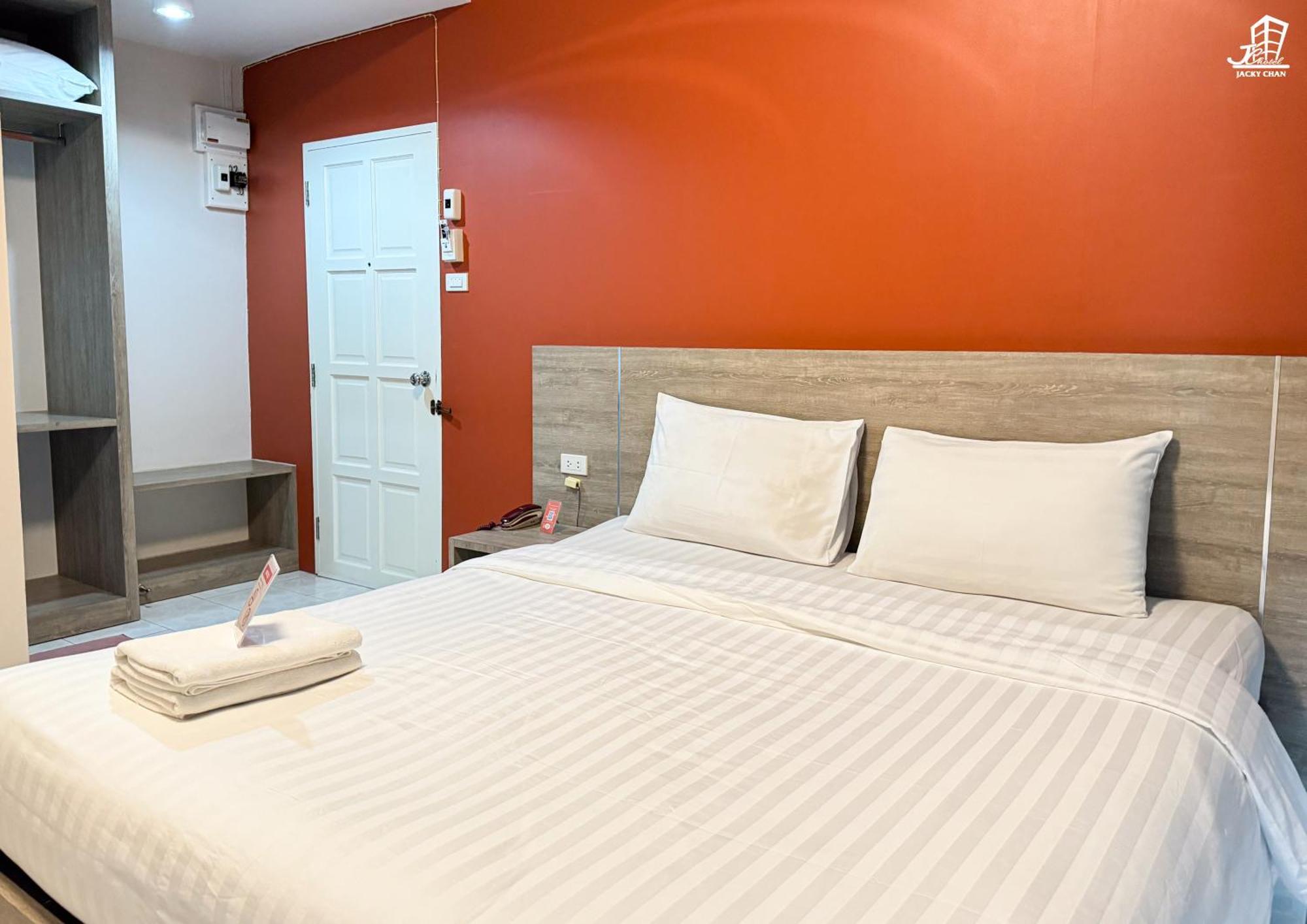 Jacky Chan Hotel 勿洞 外观 照片