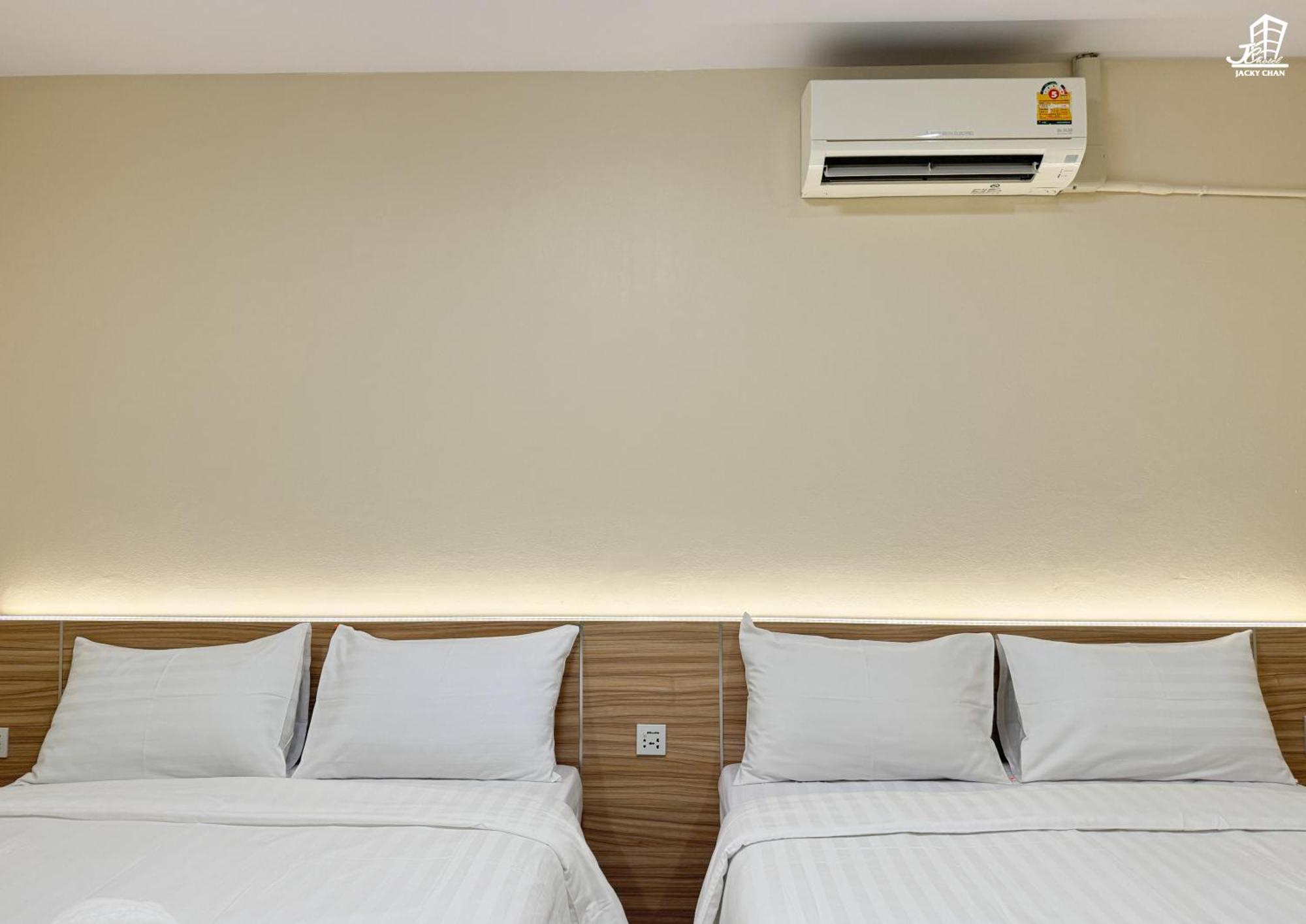 Jacky Chan Hotel 勿洞 外观 照片